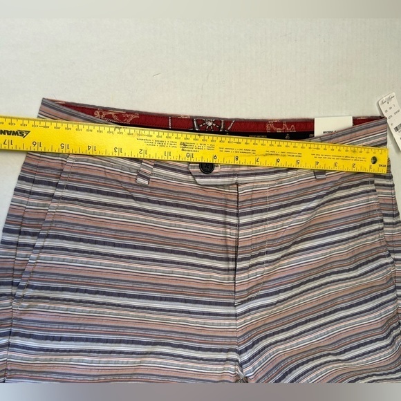 Brooks Brothers multi-stripe sear sucker mens 9” inseam shorts Sz-32. NWT T7 - Picture 9 of 12